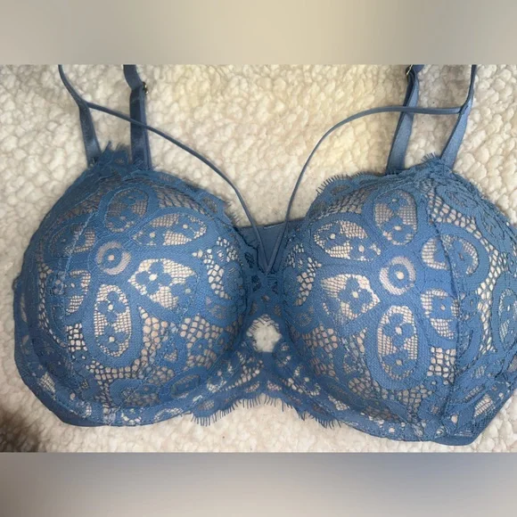 Victoria’s Secret Bombshell Push Up Strappy Front Bra Blue Lace 34C - Picture 2 of 7